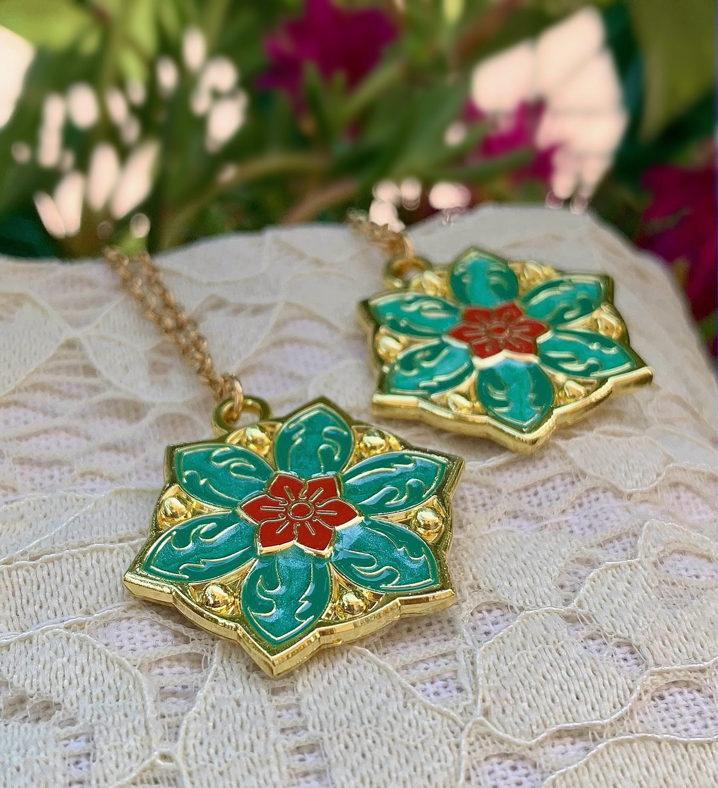 Collana Anastasia Together in Paris - Insieme a Parigi - Ciondolo Fiore Smaltato - Versione 2