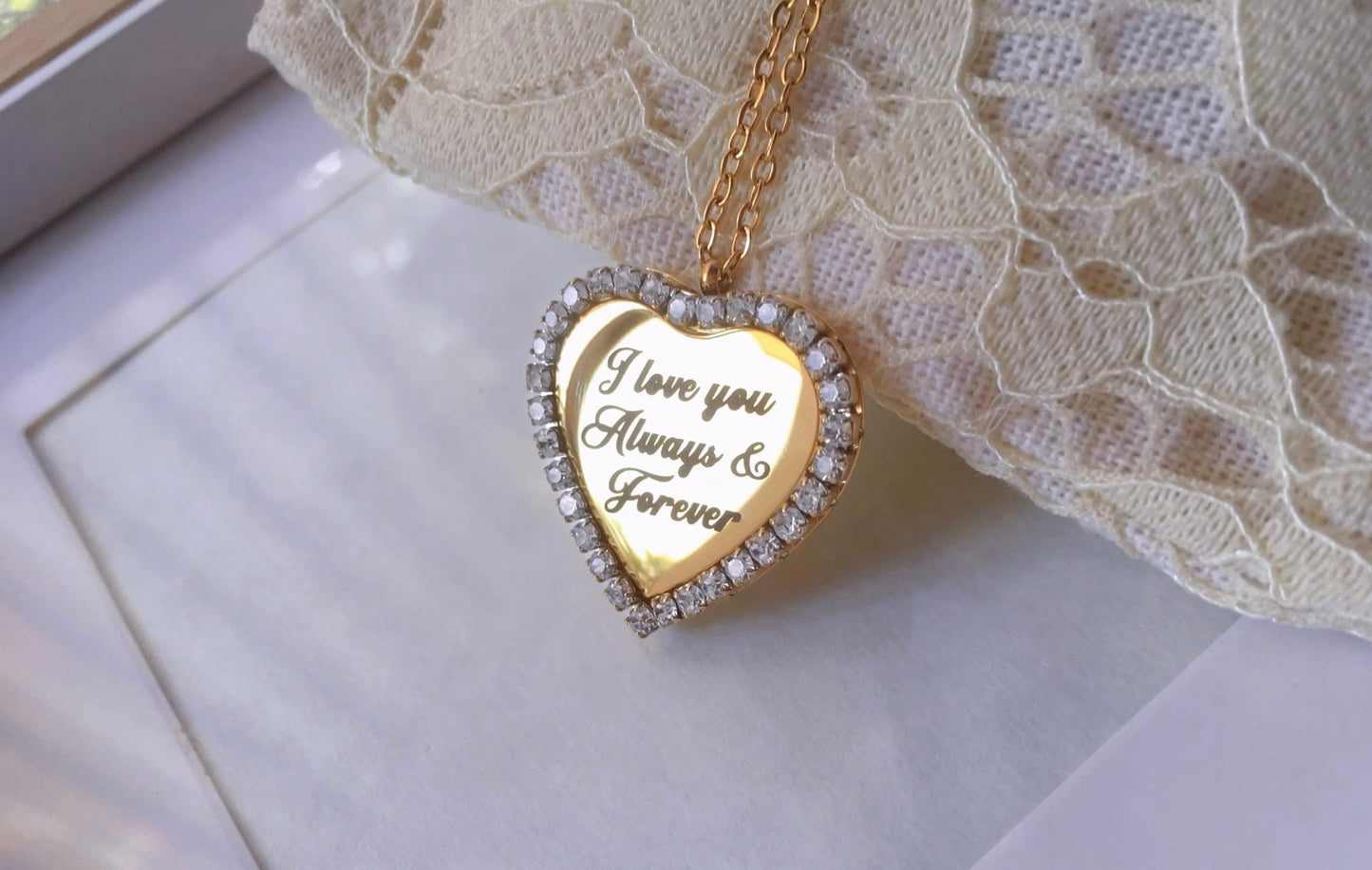 Collana Ciondolo Cuore Cristalli Cubic Zirconia Nome Inciso Iniziale Acciaio Inossidabile Oro 18k Idea Regalo Incisione Personalizzata