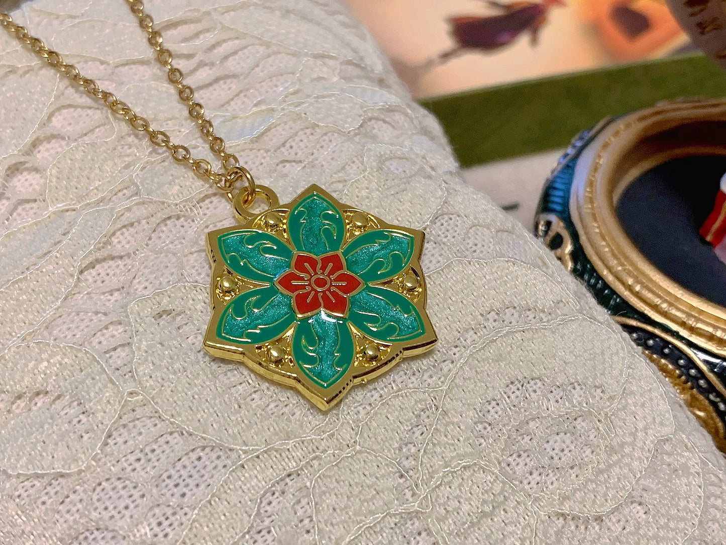 Collana Anastasia Together in Paris - Insieme a Parigi - Ciondolo Fiore Smaltato - Versione 2