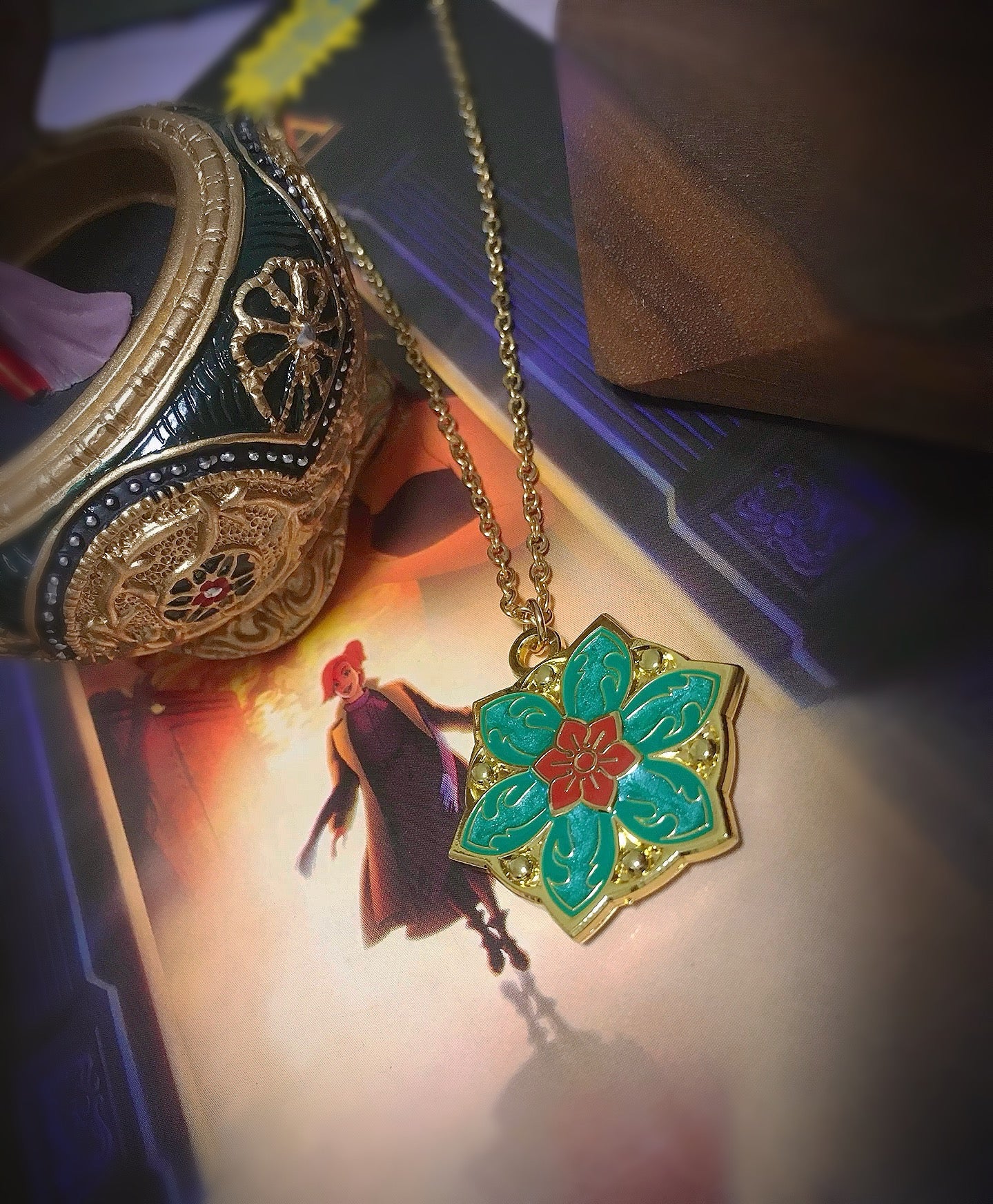 Collana Anastasia Together in Paris - Insieme a Parigi - Ciondolo Fiore Smaltato - Versione 2