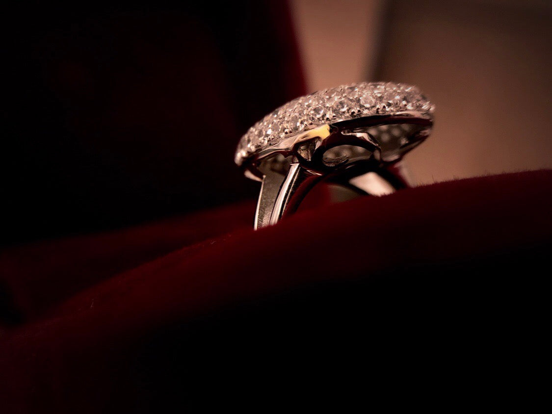 "Bella" Engagement Ring in 925 Sterling Silver and Cubic Zirconia crystals