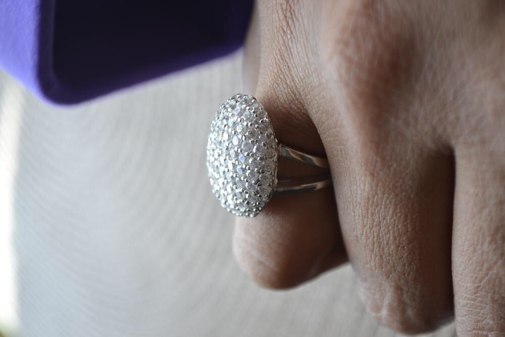 "Bella" Engagement Ring in 925 Sterling Silver and Cubic Zirconia crystals
