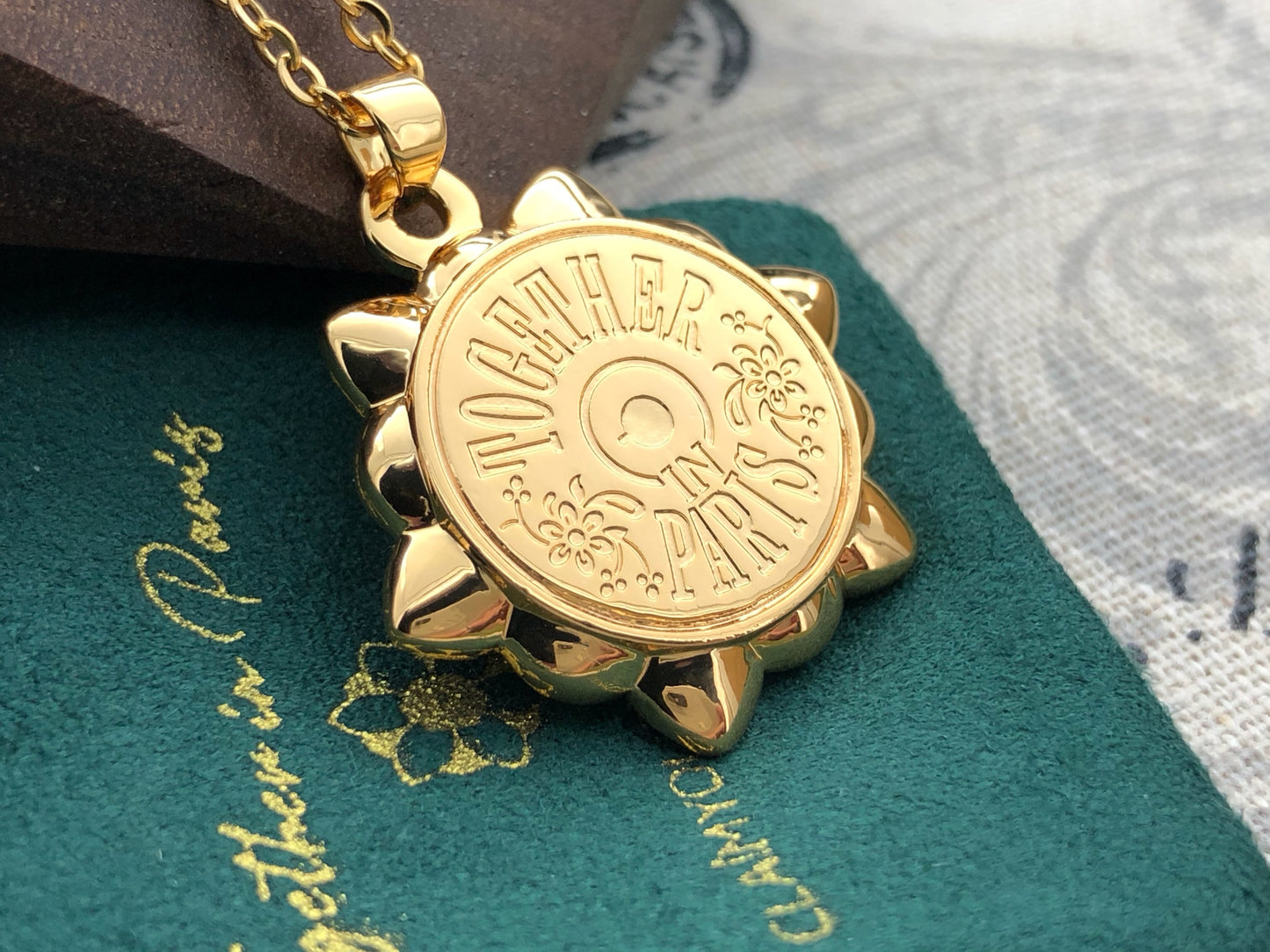 Collana Anastasia "Together in Paris" - Insieme a Parigi - Cristalli Emerald Verde Smeraldo