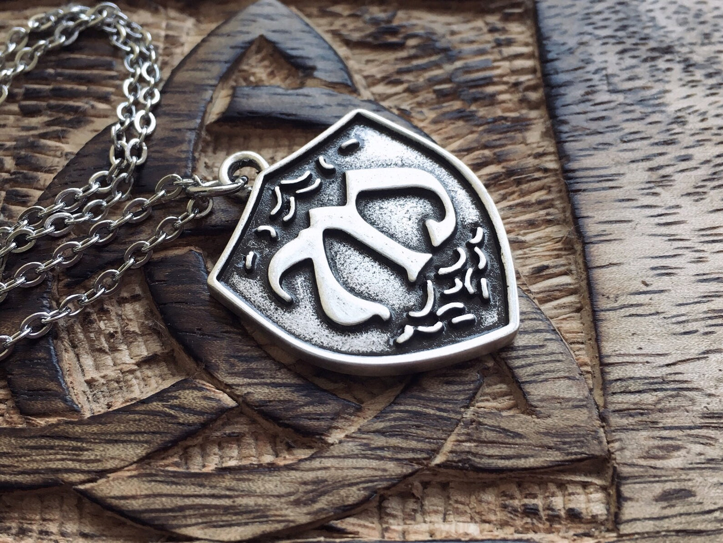 Collana Hope Mikaelson - Stemma di famiglia