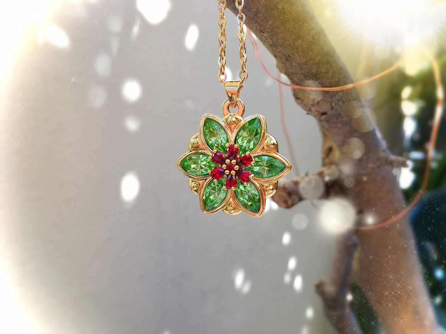 Collana Anastasia "Together in Paris" - Insieme a Parigi - Cristalli Verde Peridot