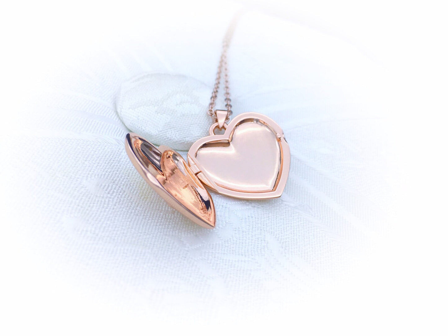 Collana Principessa Odette Ciondolo Cuore Apribile Cigno L'Incantesimo del Lago Locket Portafoto Oro Rosa