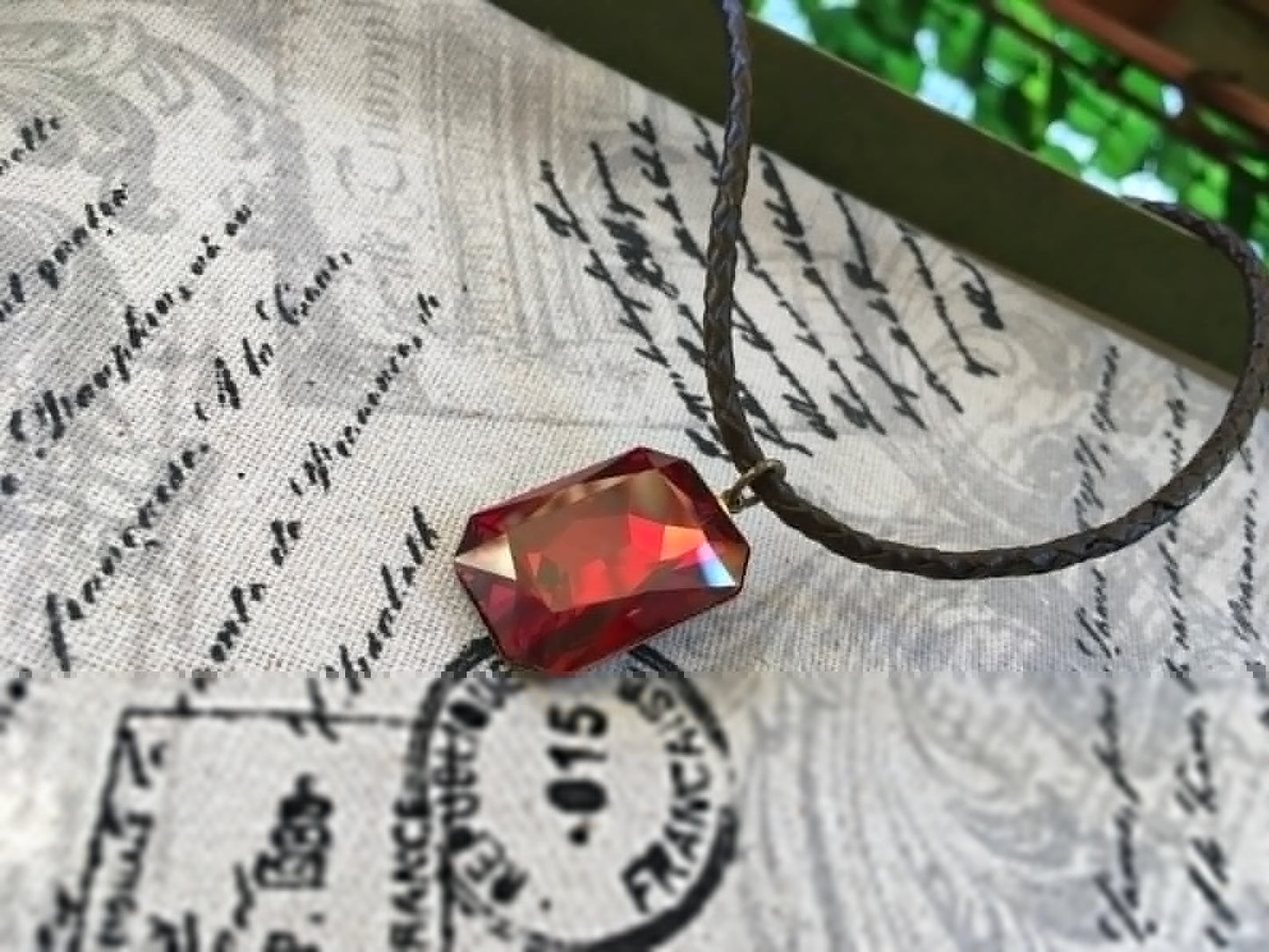 Collana Morfeo Sogno Pendente Ottagono Ottone Cristallo Red Magma RARO