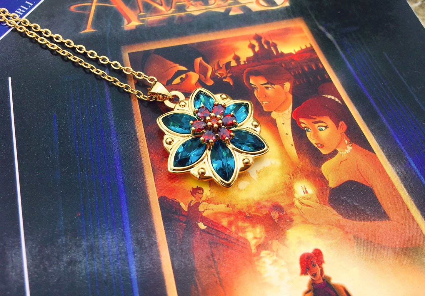 Collana Anastasia "Together in Paris" - Insieme a Parigi - Cristalli Blu Indicolite