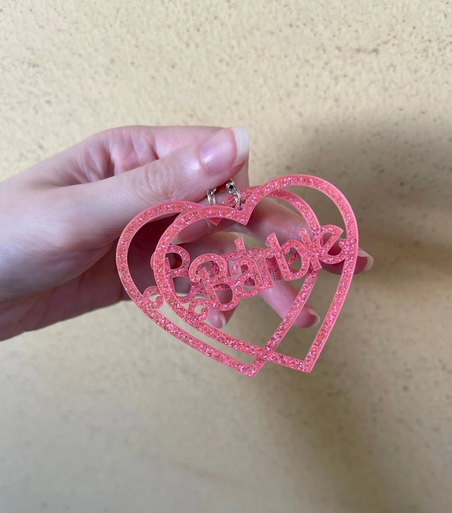 Orecchini Grandi Cuore Barbara Rosa Glitter Bambola B - Acrilico Glitterato