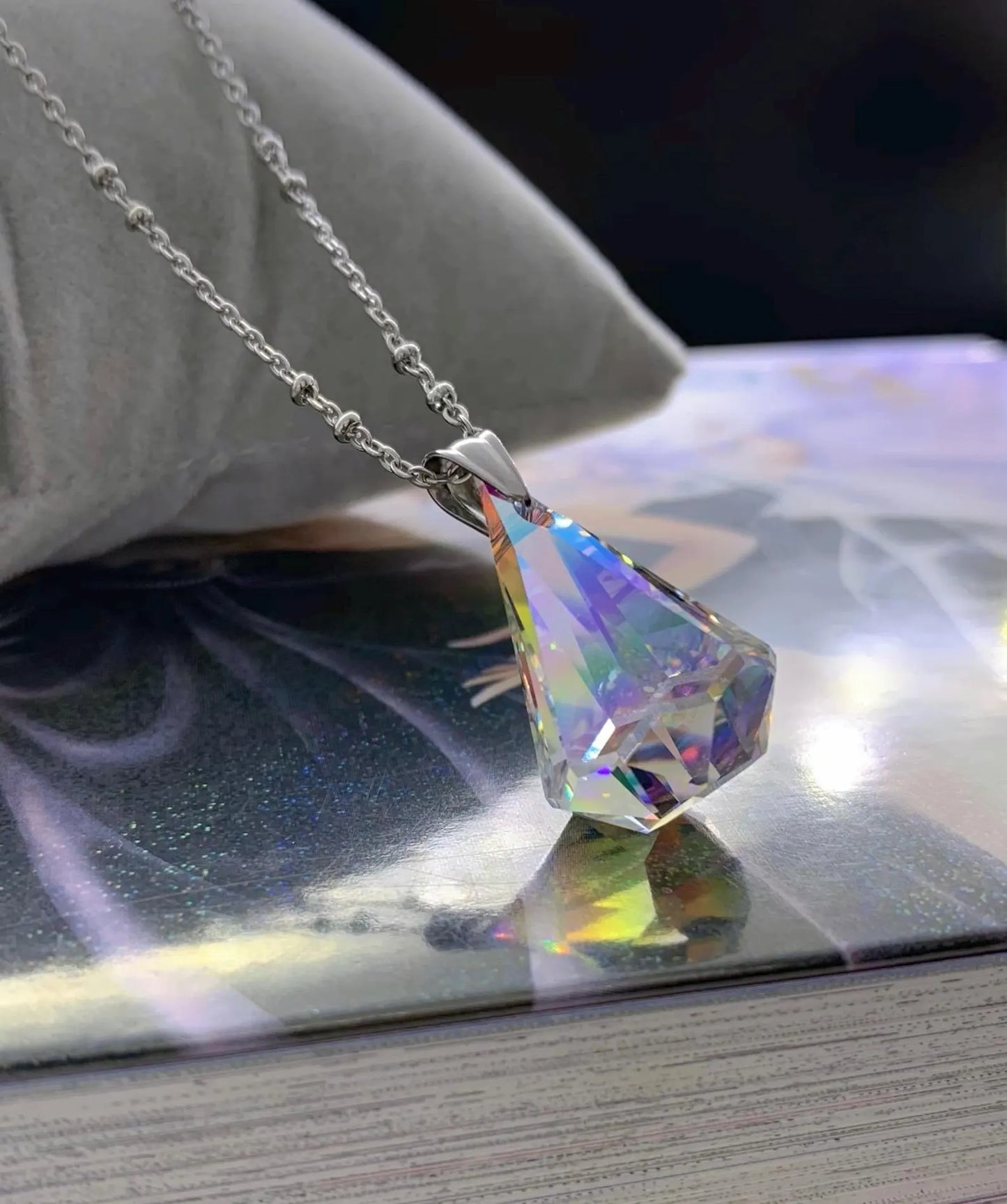 Collana Principessa Serenity realizzata in Cristallo Swarovski® - Versione Media