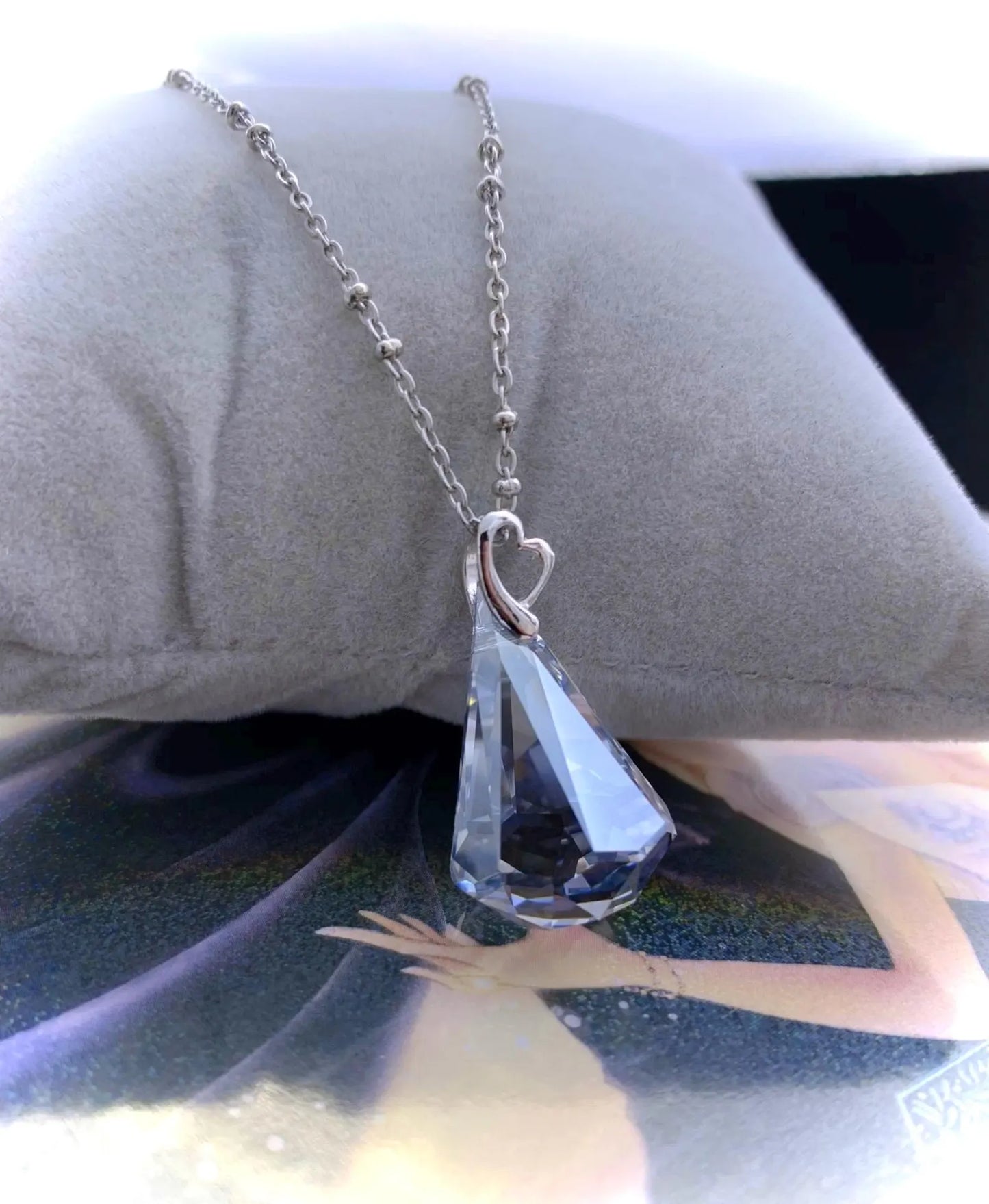 Collana Principessa Serenity realizzata in Cristallo Swarovski® - Versione Media