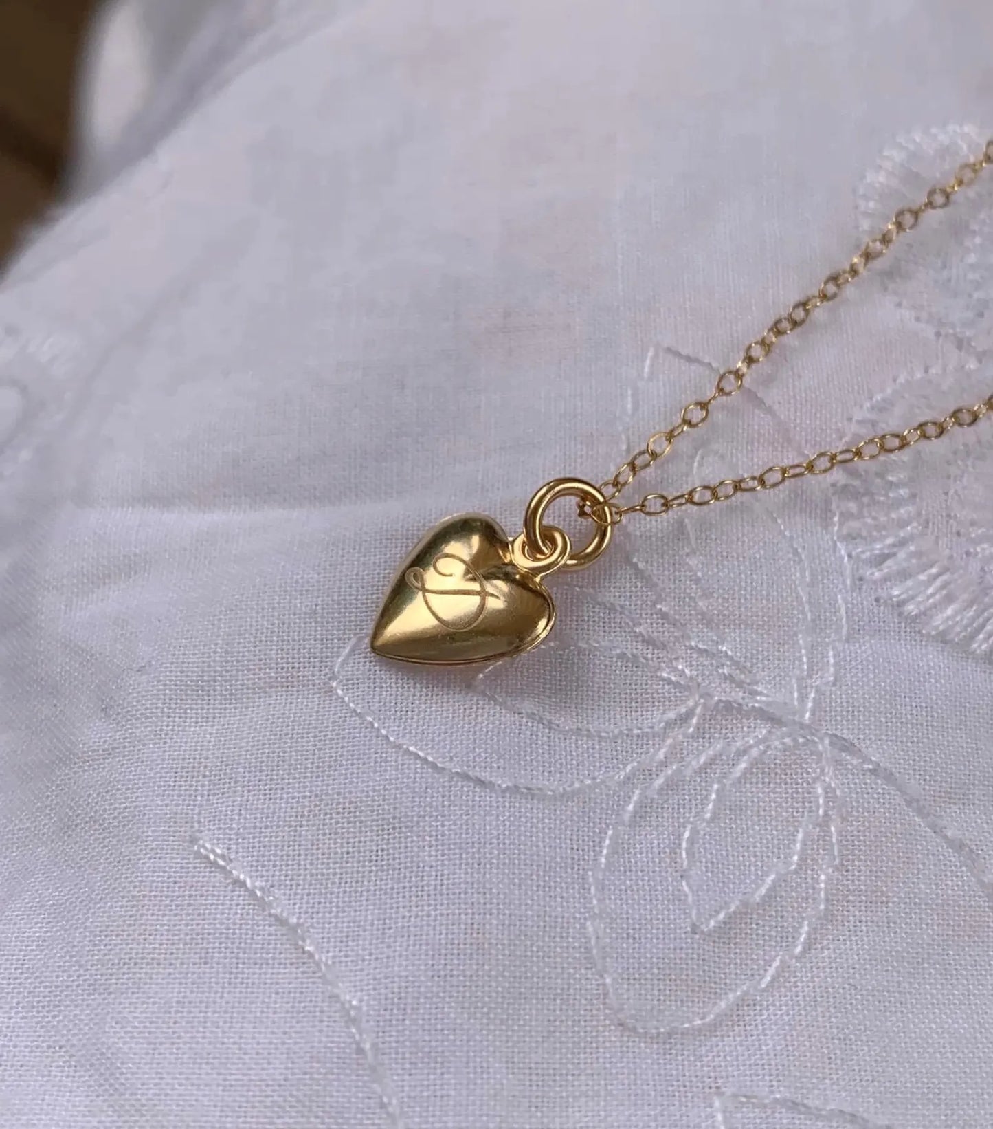 Collana 14k Gold Filled Mini Ciondolo Cuore con Incisione Iniziali - Oro Riempito