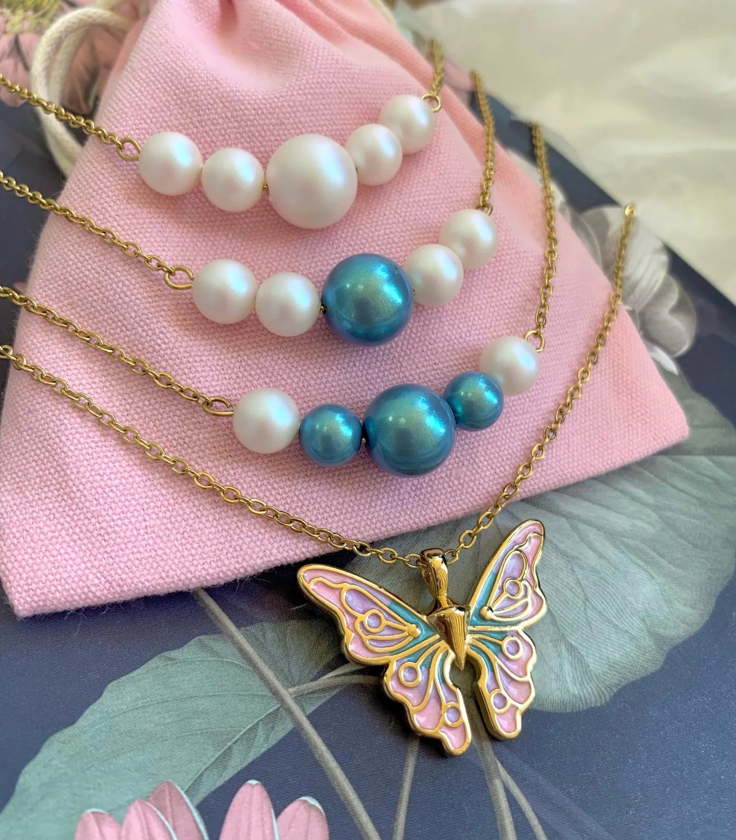 Set Collana Farfalla Fairytopia Elina Mariposa Fata - 5 Perle Magiche Sirena Mermaidia