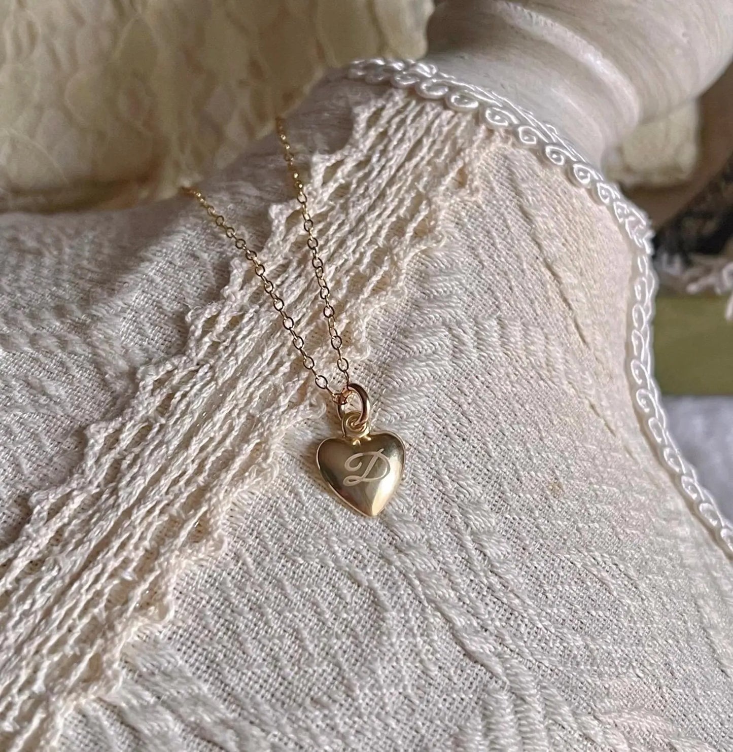 Collana 14k Gold Filled Mini Ciondolo Cuore con Incisione Iniziali - Oro Riempito