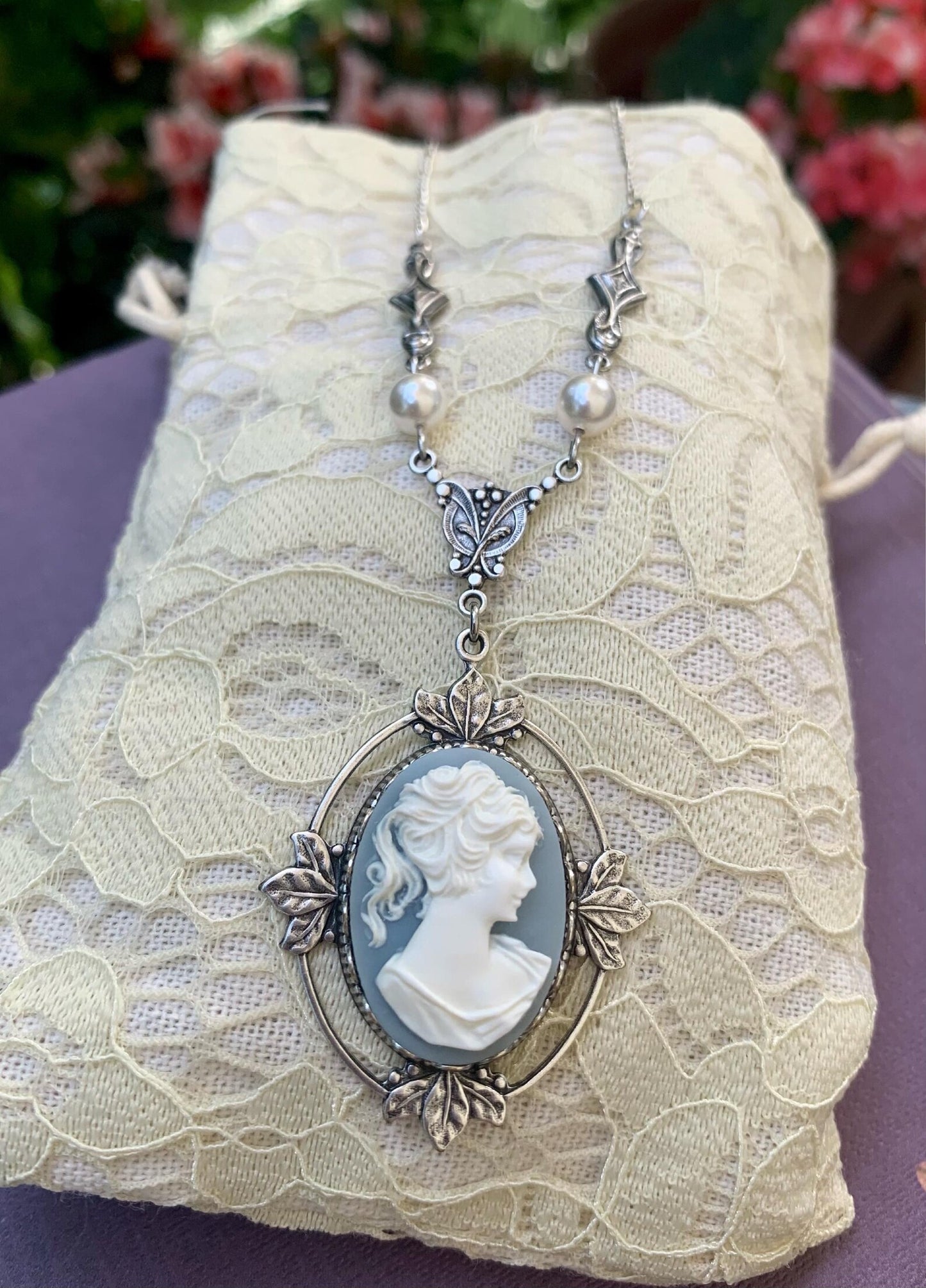 Collana Vampire Katherine Pierce Cameo Azzurro - Versione Argento