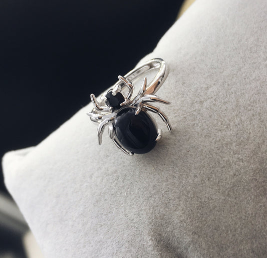 Anello "Dark Spider" - Ragno - Stile Gotico in Argento Sterling 925 con cabochon in Onice Nera naturale e cristallo