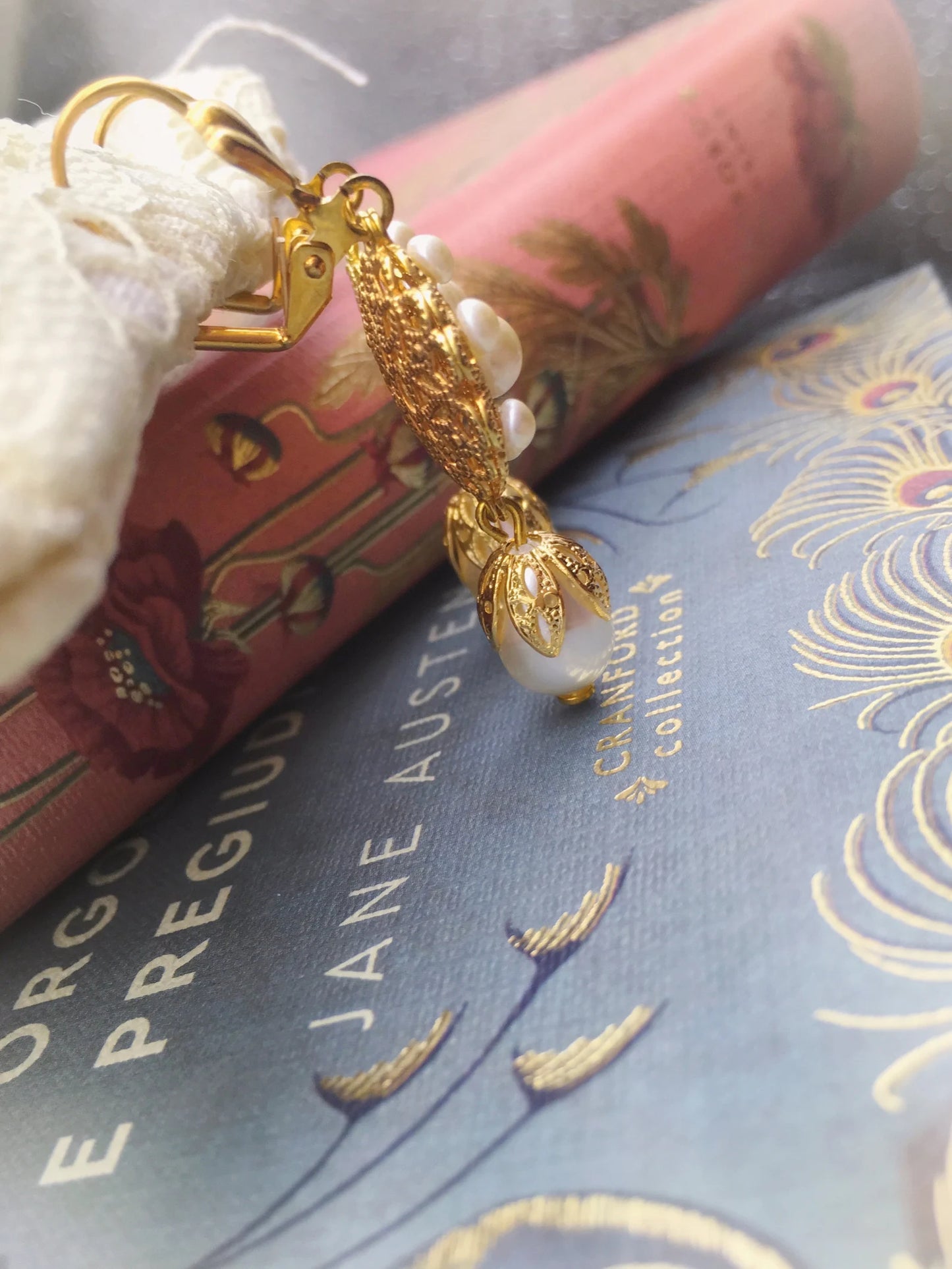 Orecchini Fiore Filigrana e Perle "Katherine Pierce 1864" Vampire