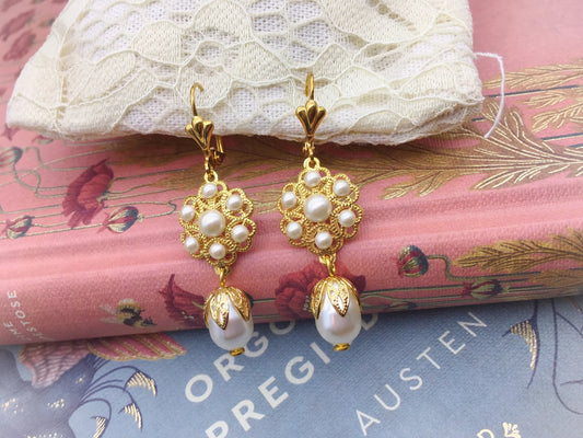 Orecchini Fiore Filigrana e Perle "Katherine Pierce 1864" Vampire