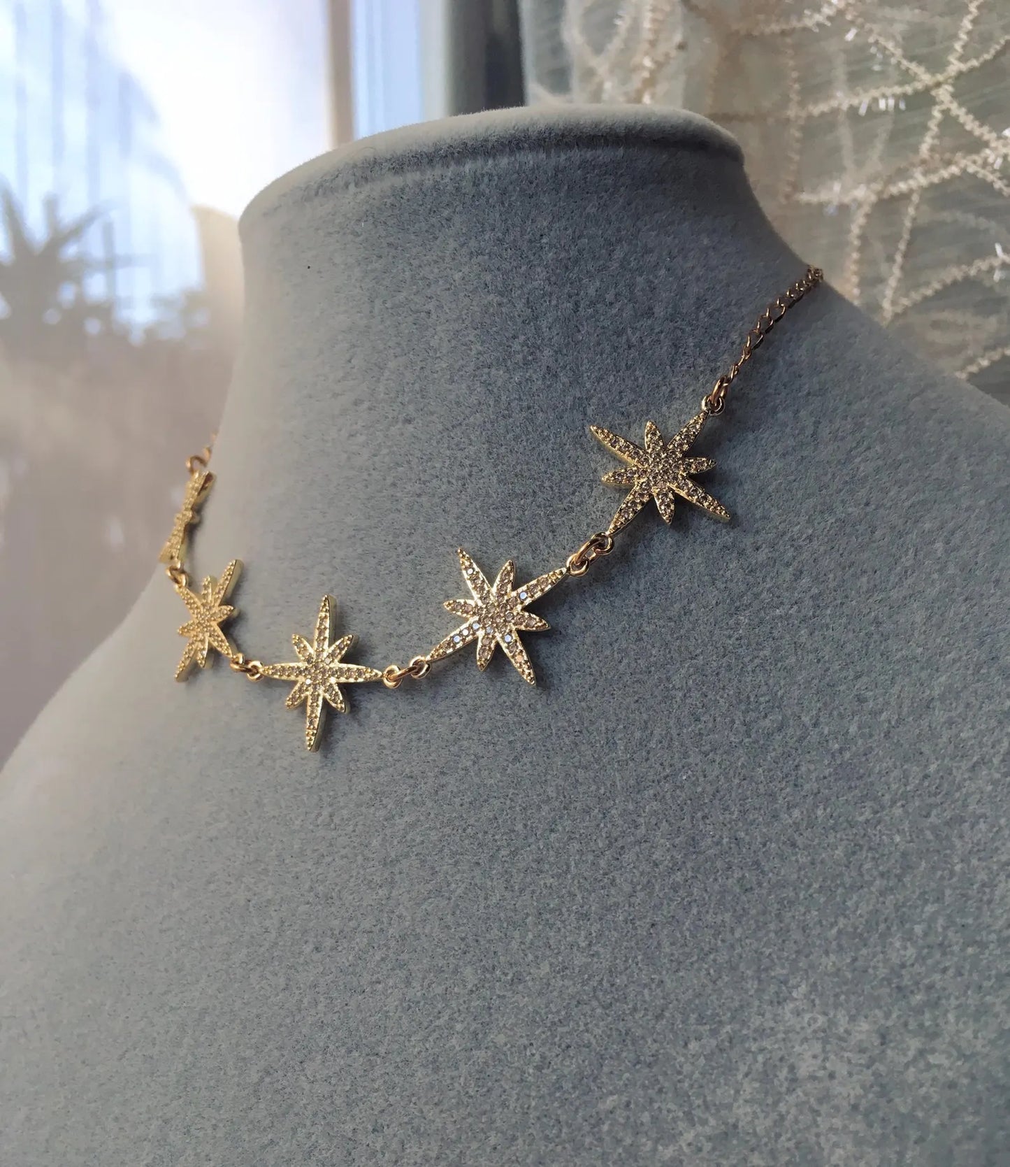 Choker North Star - Stella Polare - Collarino Stelle con Cristalli Cubic Zirconia - Ottone Placcato Oro